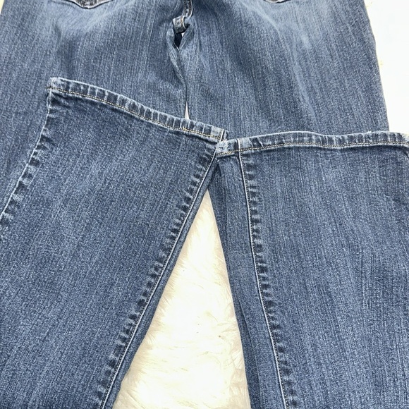 Levi’s 515 bootcut vintage Women's Jeans size 29x32 - Picture 9 of 9
